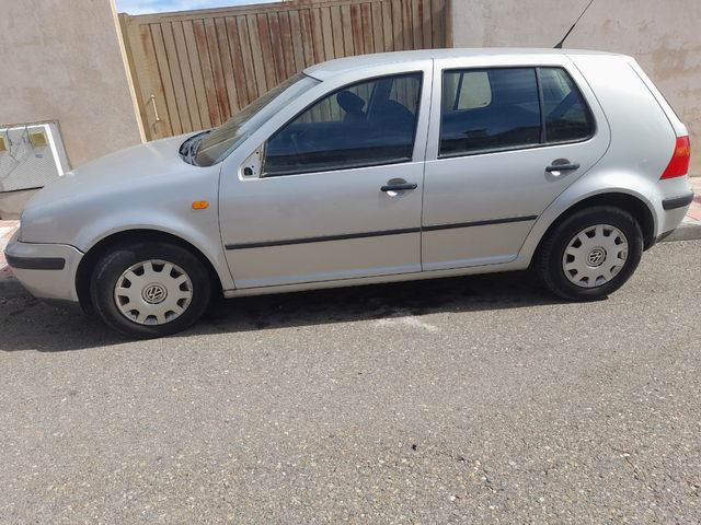 Golf 4.. 1.4 tsi para despiece