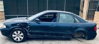 DESPIECE AUDI A4 1999 1.9 TDI AZUL OSCURO