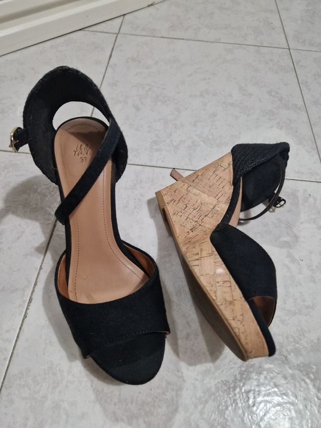 Scarpe a zeppa nere n 37