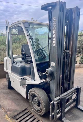 CARRETILLA DIESEL NISSAN MATRICULADA TRIPLE