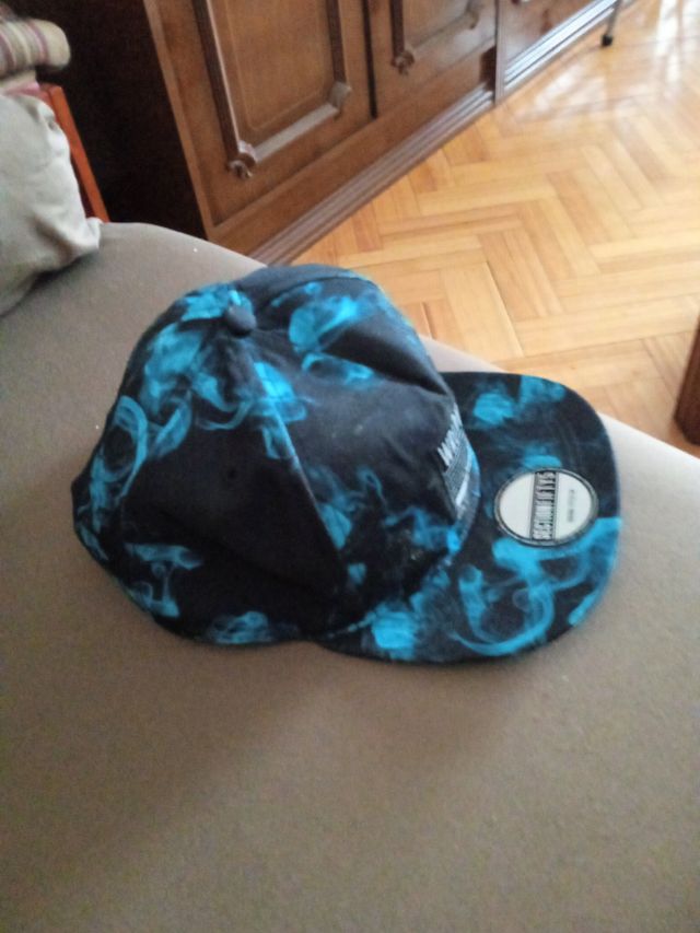GORRA NUEVA H&M