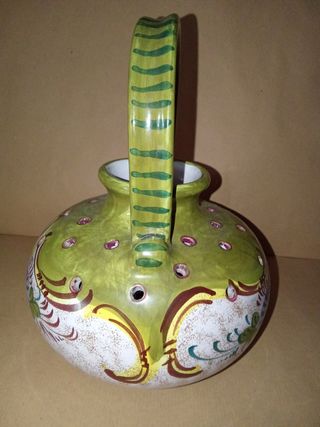 Profumatore in ceramica Deruta.