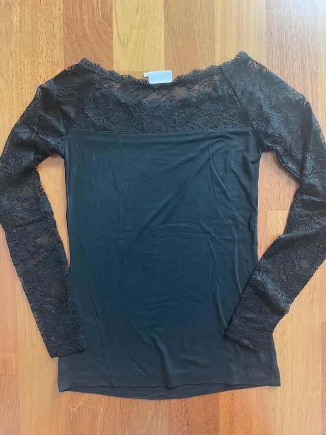 Camiseta mangas encaje nueva Kaffe XS