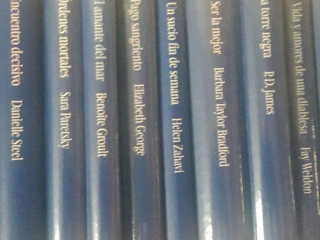 Colección grandes escritoras