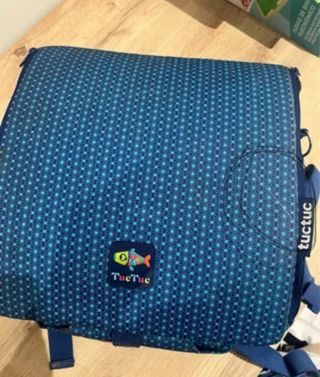 Mochila y trona tuctuc de viaje