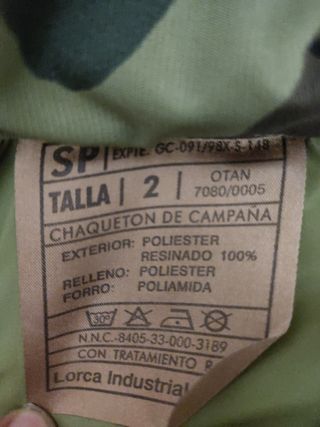 Abrigo militar chubasquero 