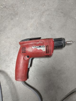 Atornilladora pladur
