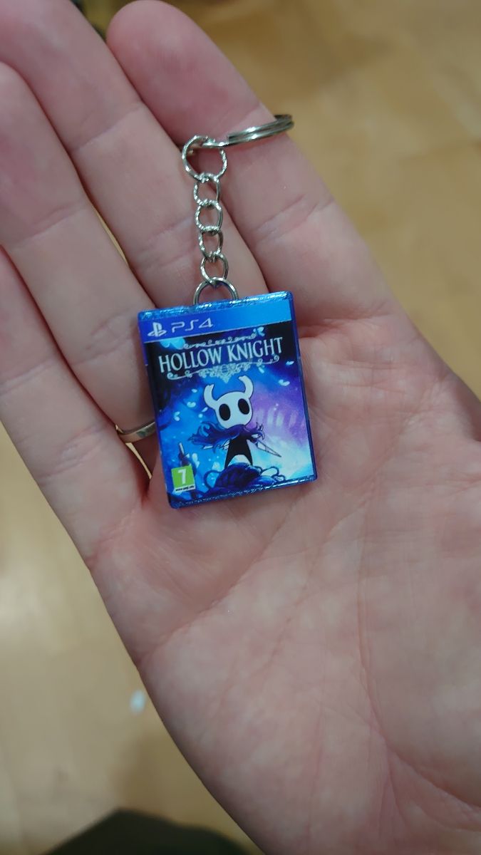Imagen de Hollow Knight mini caja llavero PS4