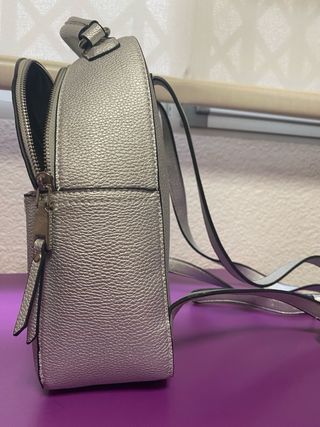 Mochila pequeña plata 