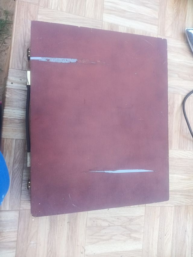 Maleta de pintar de madera