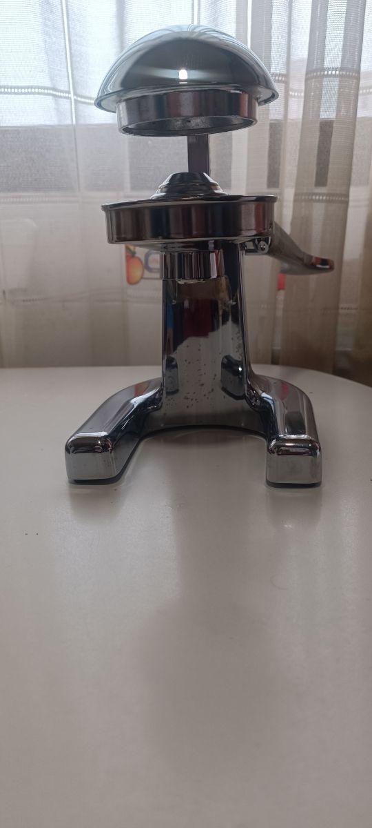 Esprimidor de diseño vintage