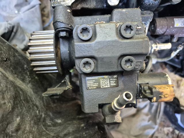 pompa gasolio renault 1.5 dci