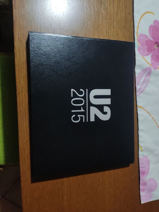 U2 2015 limited edition