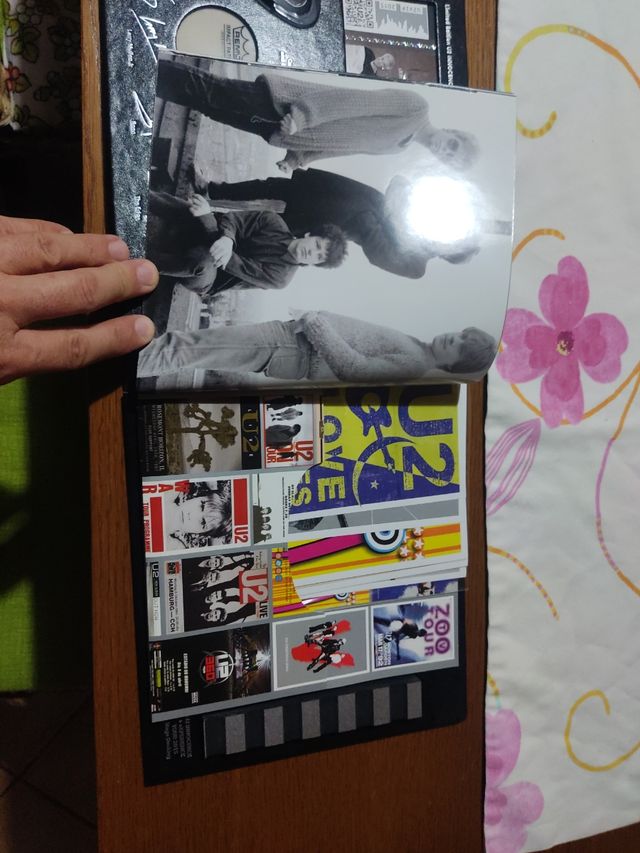 U2 2015 limited edition