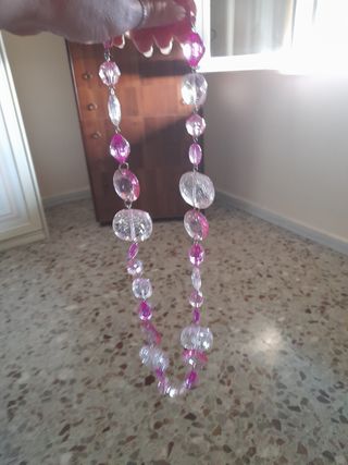 Collana in resina trasparente, handmade