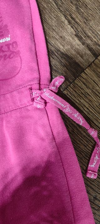 Pantaloni della tuta rosa da bambina