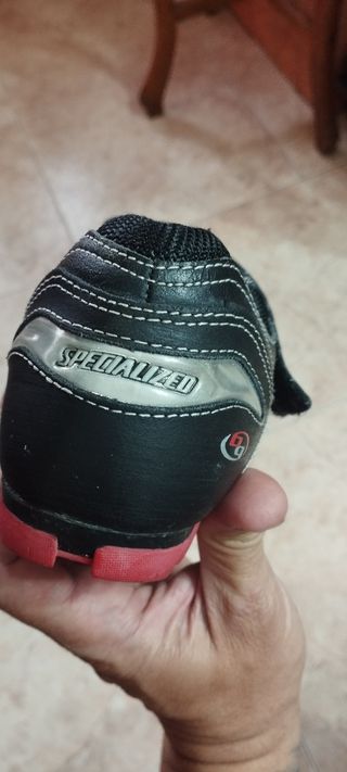 Zapatos specialized 43 con pedales sh