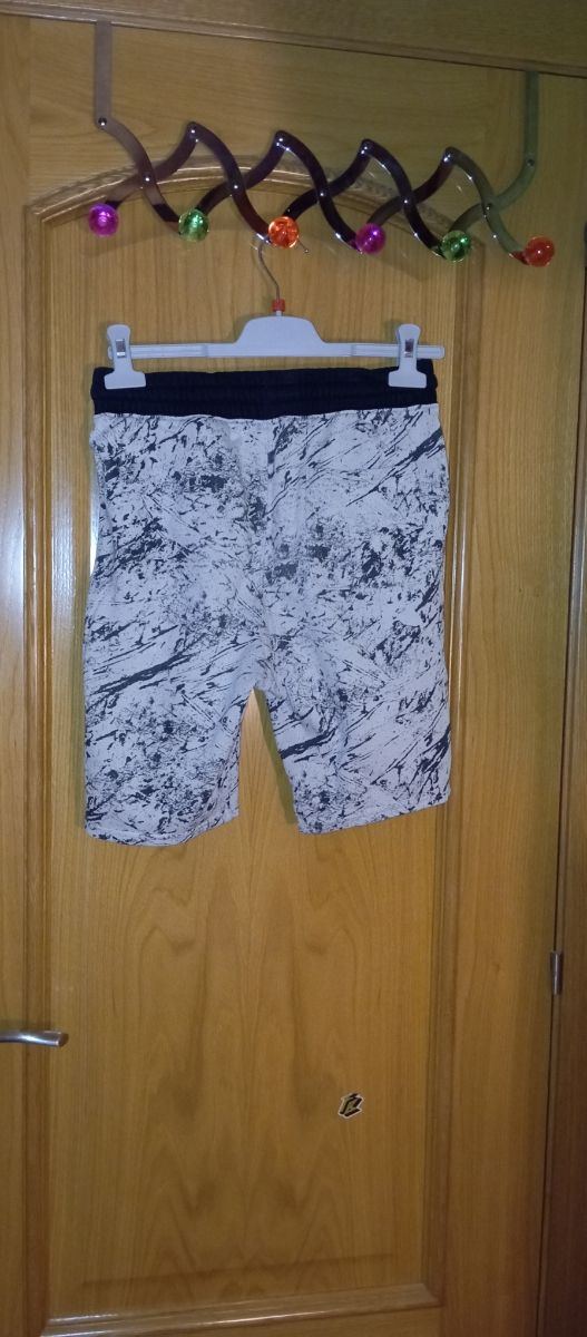 Pantalón corto blanco