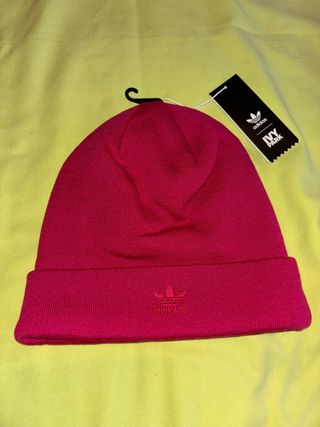 Gorro Adidas x Ivy Park fucsia
