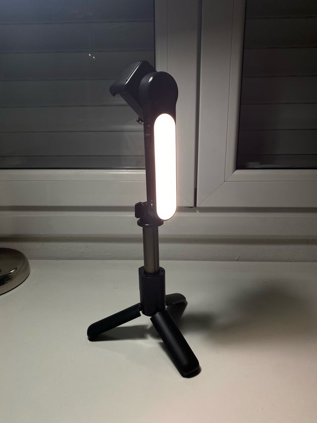 Estabilizador de móvil para vídeo y foto