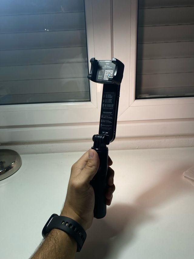 Estabilizador de móvil para vídeo y foto