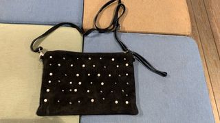 Bolso mano perlas