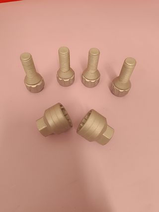 Tornillos Antirrobo Llantas