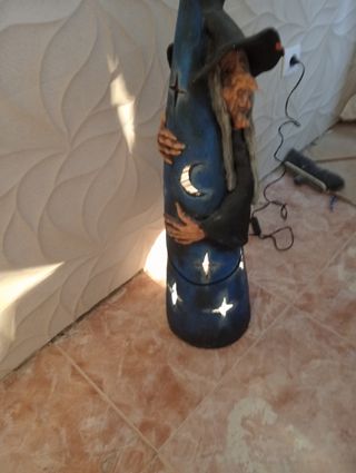 Figura bruja lampara