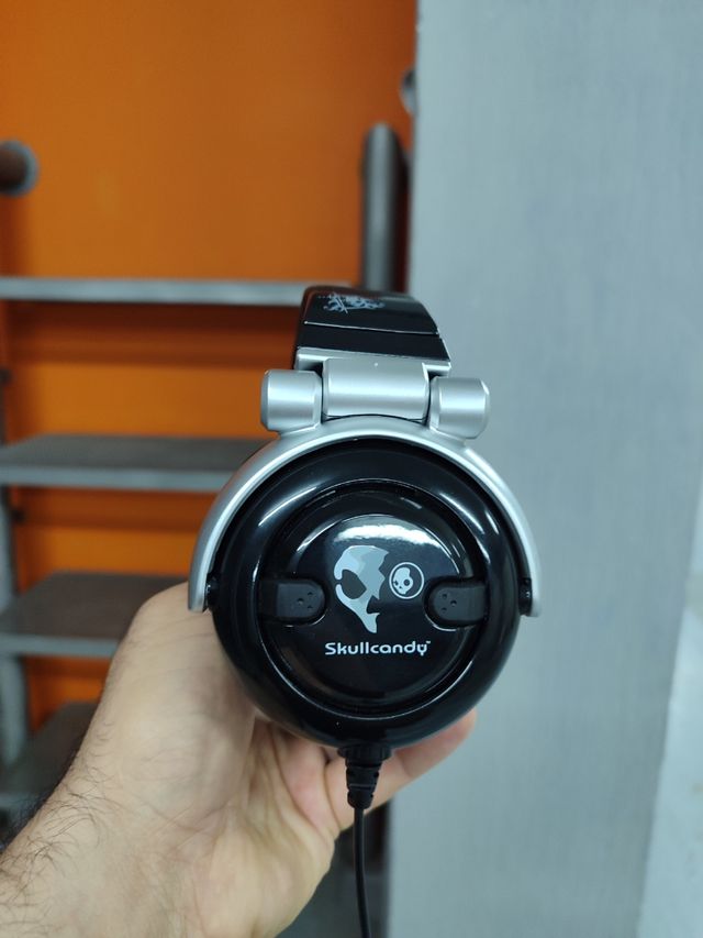 Auriculares skullcandy g.i camuflaje con funda