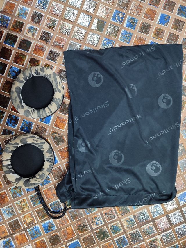 Auriculares skullcandy g.i camuflaje con funda