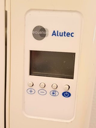 RADIADOR EMISOR ELÉCTRICO 800 W