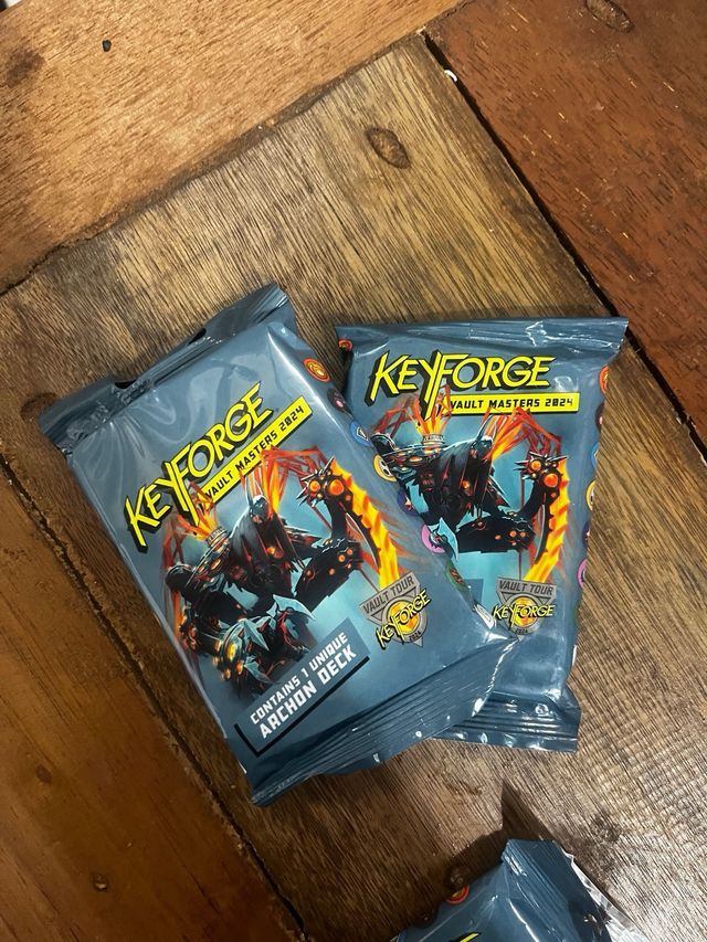 Vault Tour 2024 Deck SIN ABRIR