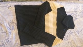 Jersey de lana negro y beige