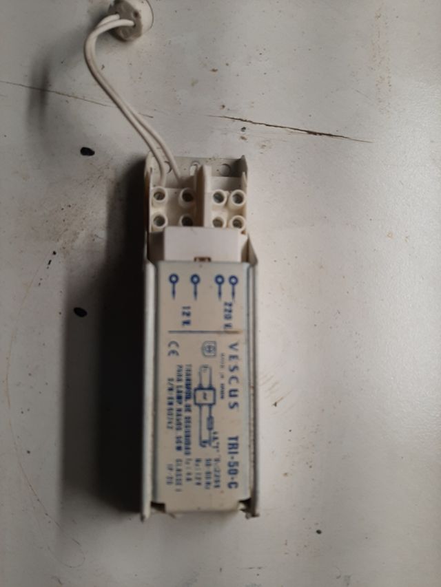 Transformador 220-12 v