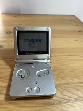 Game Boy Advance SP