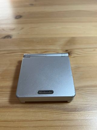Game Boy Advance SP