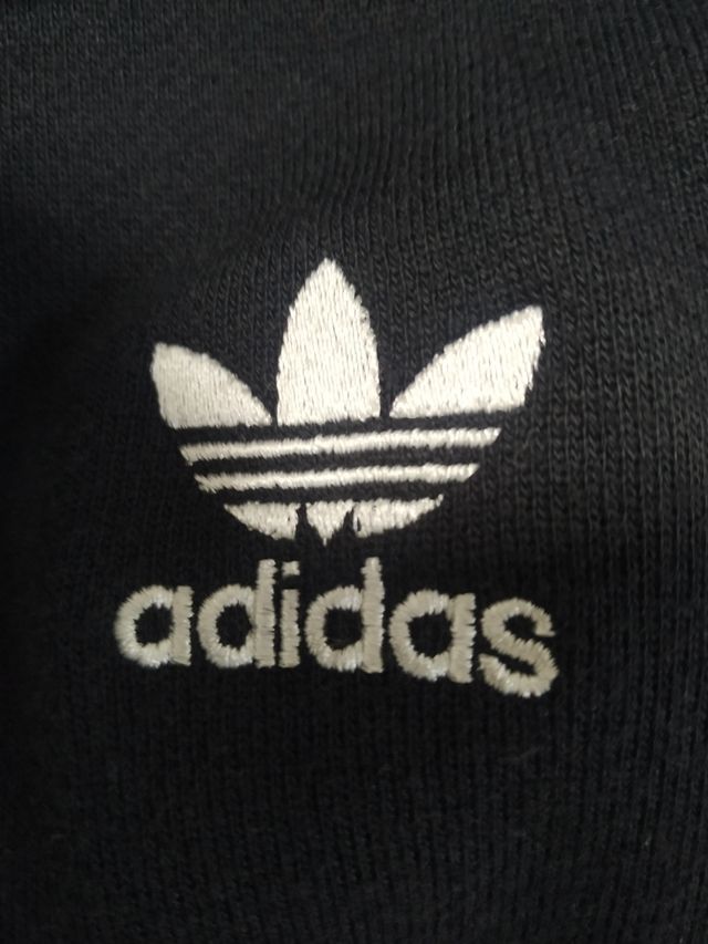 Sudadera negra adidas talla S