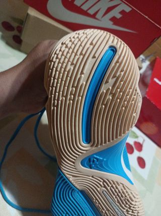 Nike Giannis Antetokoumpo