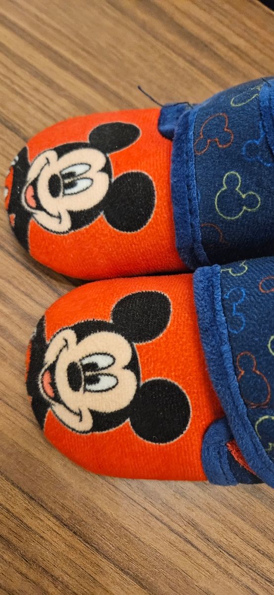 Zapatilla de casa niño n° 28
