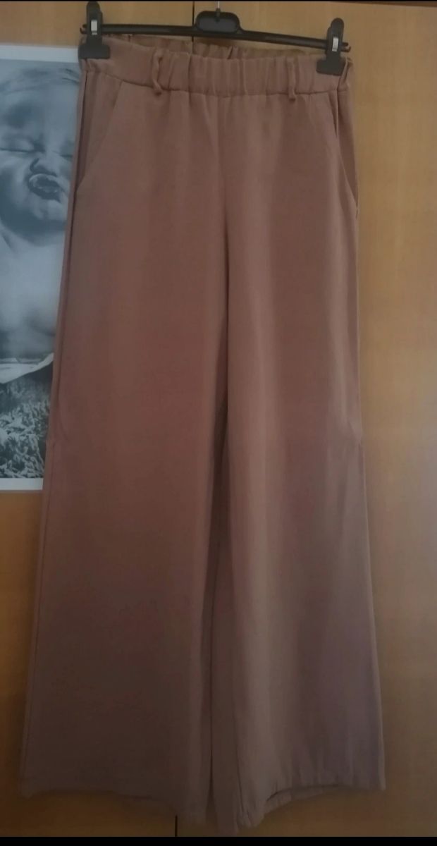 Pantaloni leggeri ed eleganti