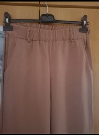 Pantaloni leggeri ed eleganti
