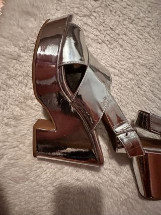 Sandalias plataforma bimba y lola