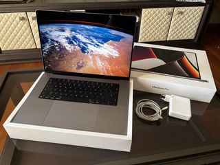 Macbook Pro M1 16’ 1TB 16GB Gris Espacial