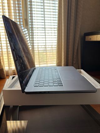 Macbook Pro M1 16’ 1TB 16GB Gris Espacial