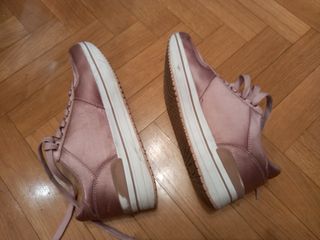 Zapatillas rosas