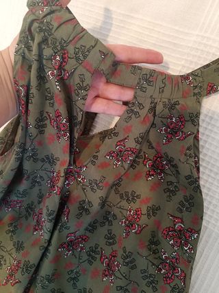 Mono verde estampado de flores 🌷Fórmula Joven