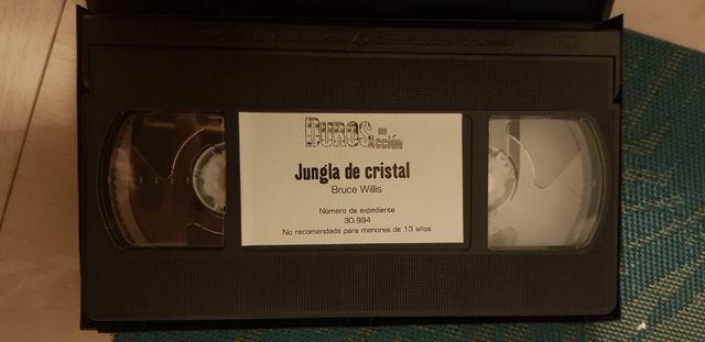 Jungla de cristal películas VHS