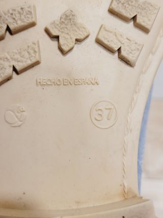 Botines de piel. T-37. Precio de compra 120€.