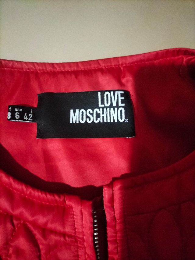 Giubbotto love Moschino