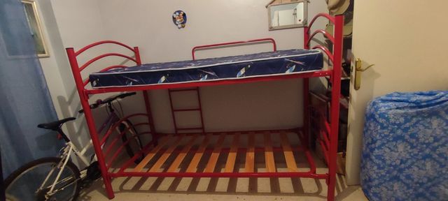 Literas + 1 colchón en Isla Cristina